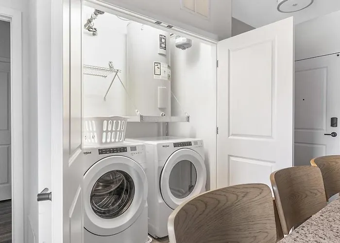 Landing - Modern With Amazing Amenities