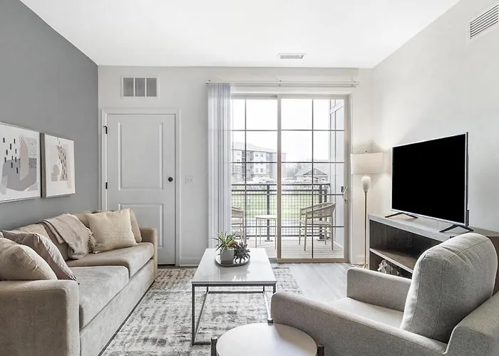 Landing - Modern With Amazing Amenities